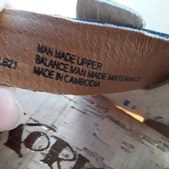 Korks Vegan Skylar Flat Thong Sandal Dark Brown Size 9 - Picture 11 of 12